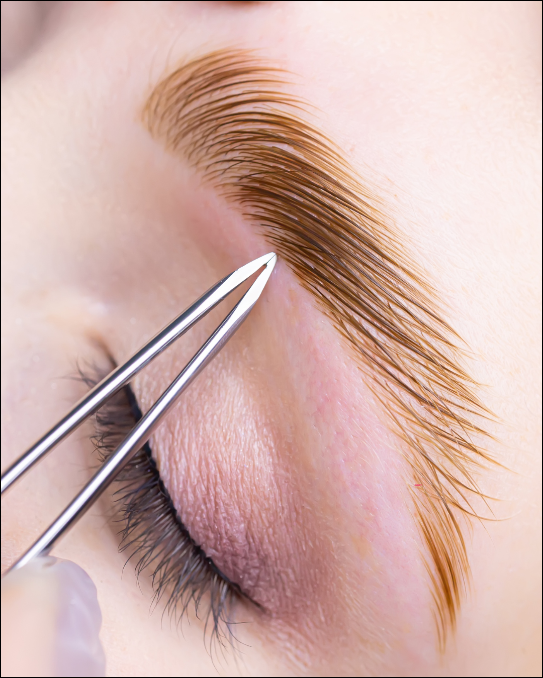 Epilation Sourcils